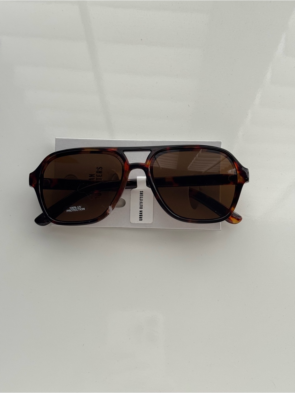 Urban Outfitters essential aviator Tortoiseshell Brown Sunglasses - Picture 8 of 16